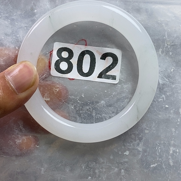 石英质玉手镯未镶嵌5758