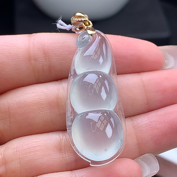 吊坠(不含链)18K金镶嵌翡翠白冰福豆