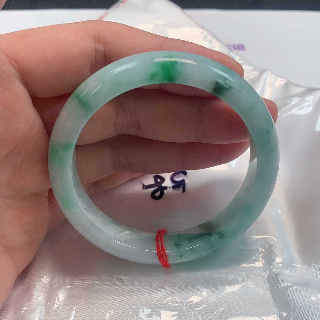 翡翠手镯未镶嵌288号