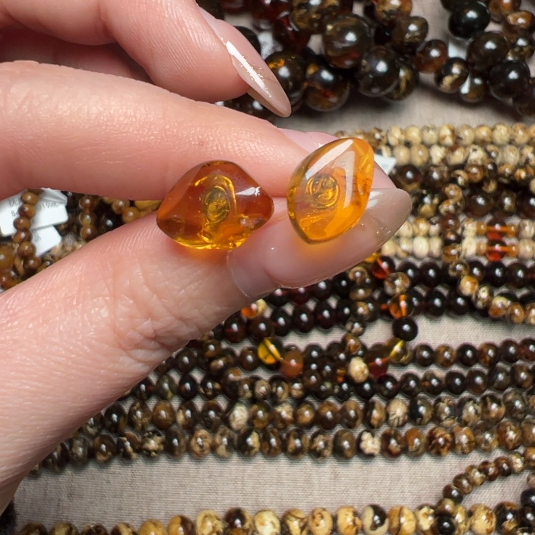 琥珀手链未镶嵌抚顺琥珀耳钉