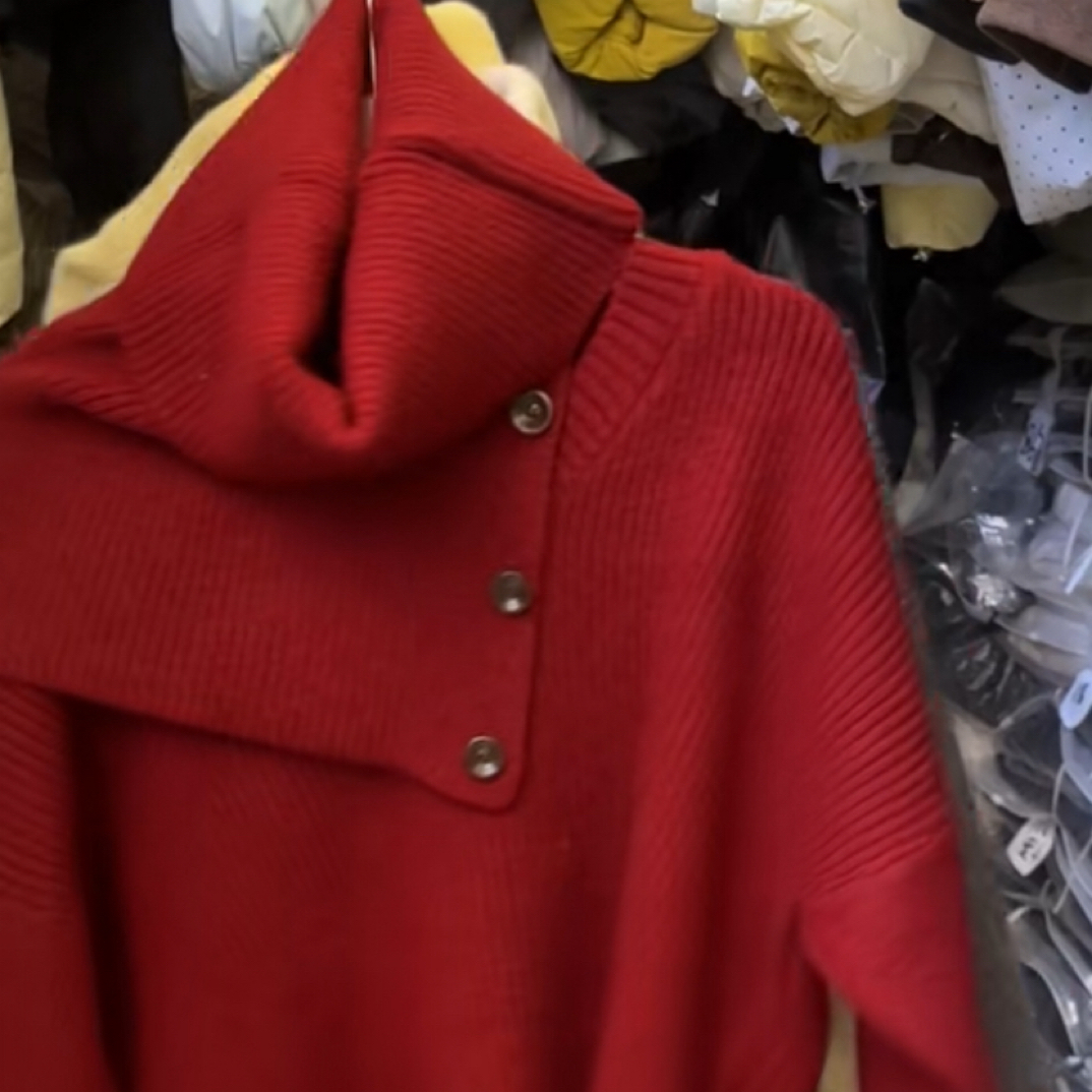 秋冬新款红色可拆卸围巾针织衫女高级感慵懒风百搭上衣裙子套装