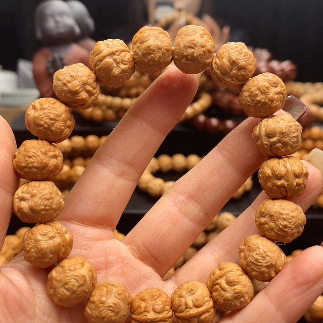 猴头核桃手串蟾王全品无暇