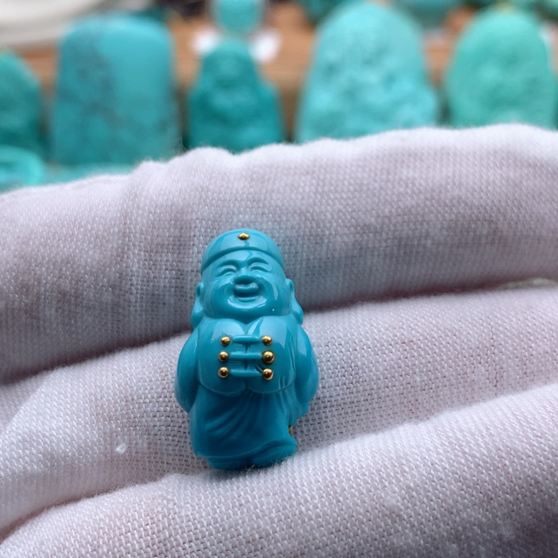 绿松石颈饰未镶嵌