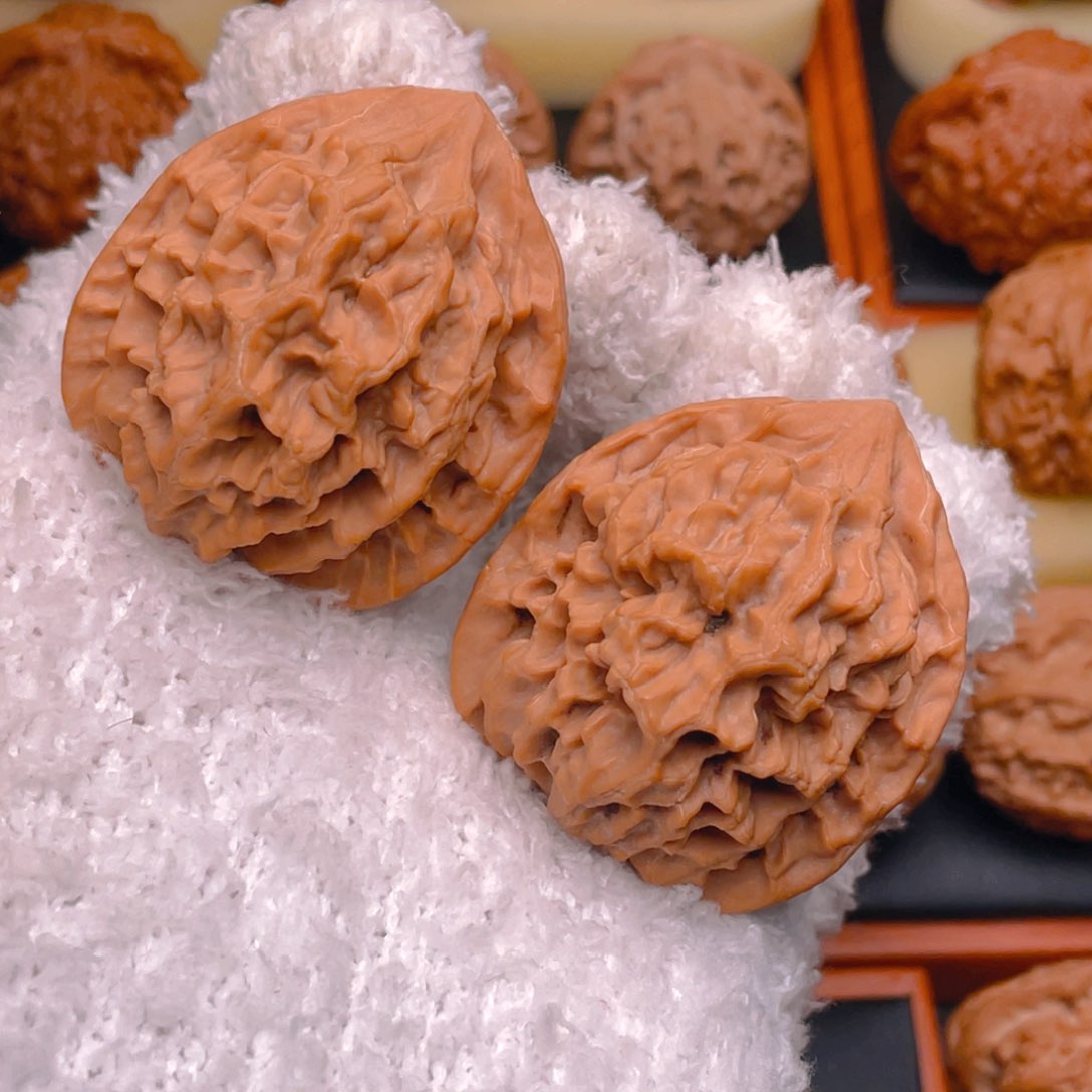 文玩核桃把件42帝王