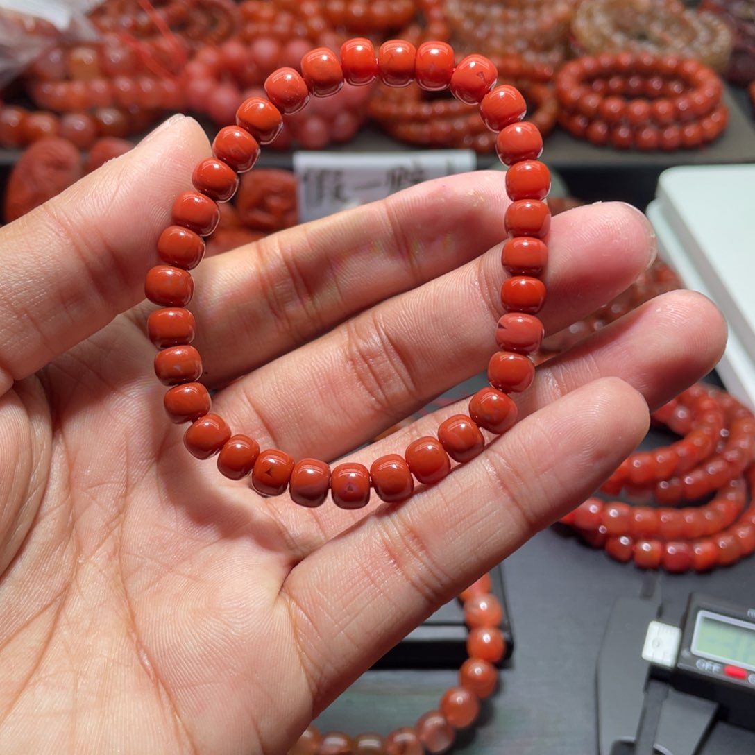 南红玛瑙手链未镶嵌