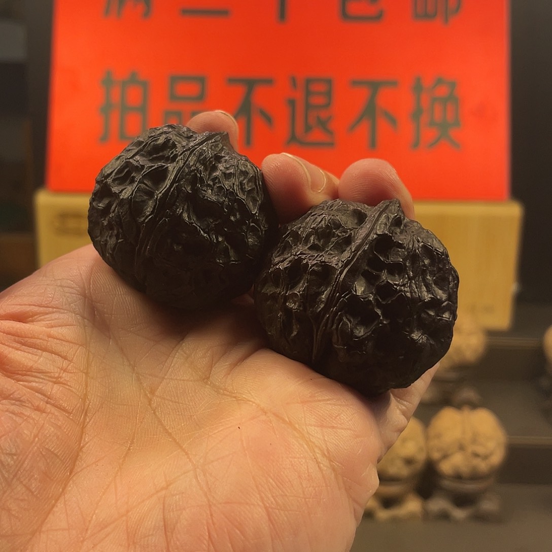 把件文玩核桃黑天使