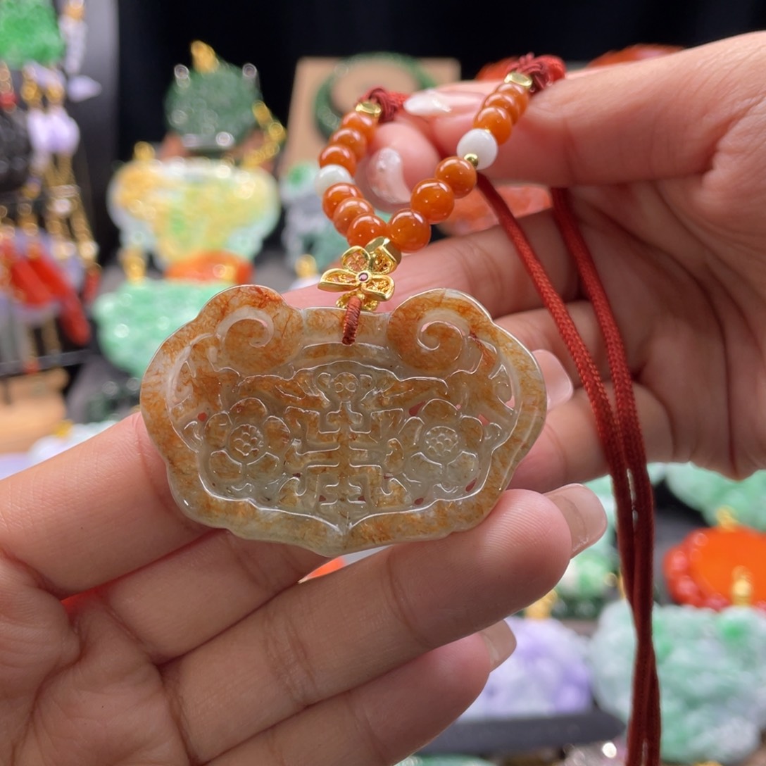 翡翠颈饰未镶嵌代编织