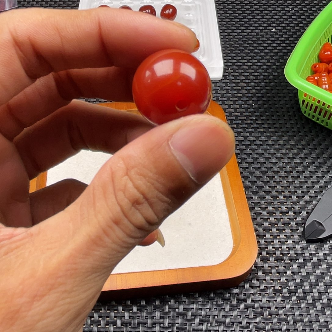 南红玛瑙未镶嵌福利圆珠卡20mm一颗