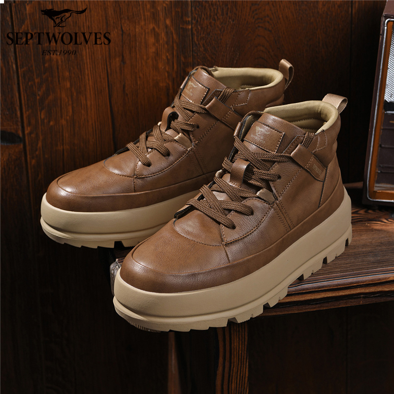 七匹狼秋季欧美风增高圆头厚底马丁靴复古户外高帮休闲鞋英伦风
