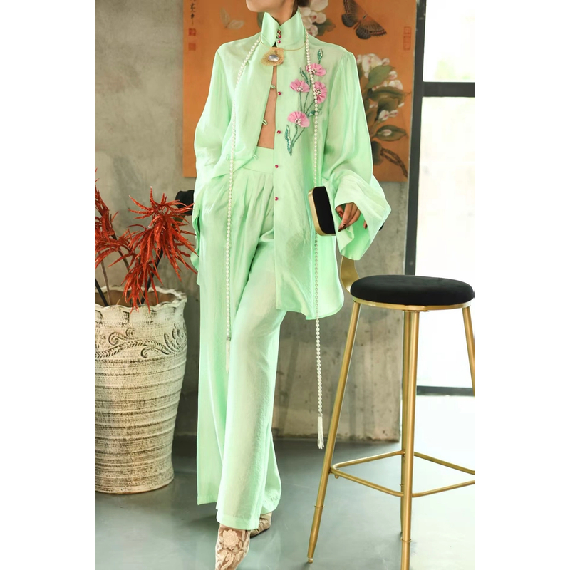 【李小姐Ly】设计师春季浅绿色新中式重工订珠衬衫上衣阔腿套装