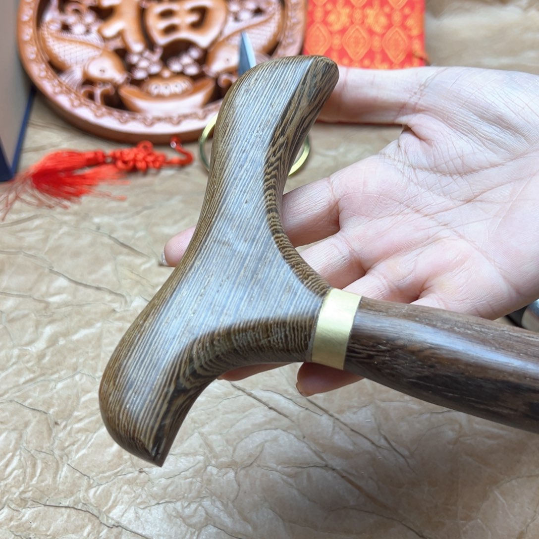 大叶紫檀（黑酸枝木类）