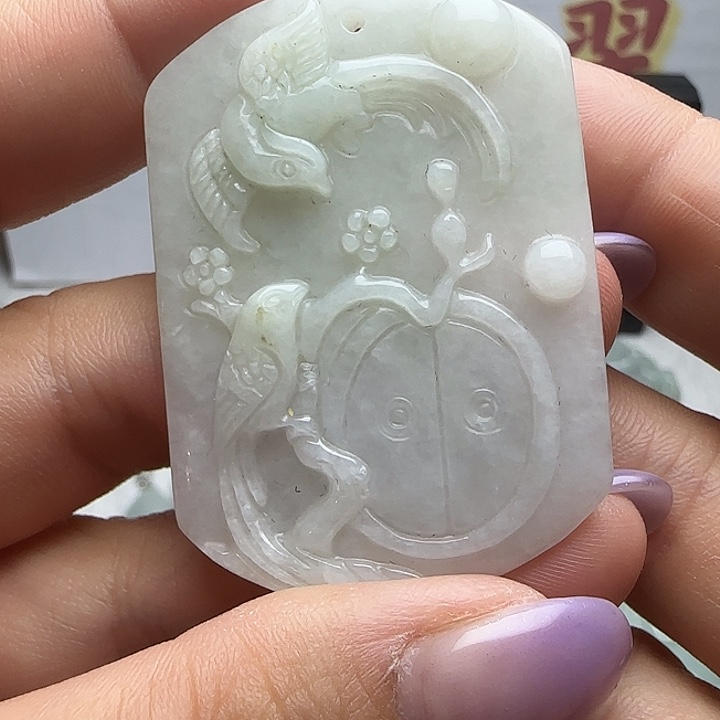 翡翠未镶嵌颈饰双喜临门