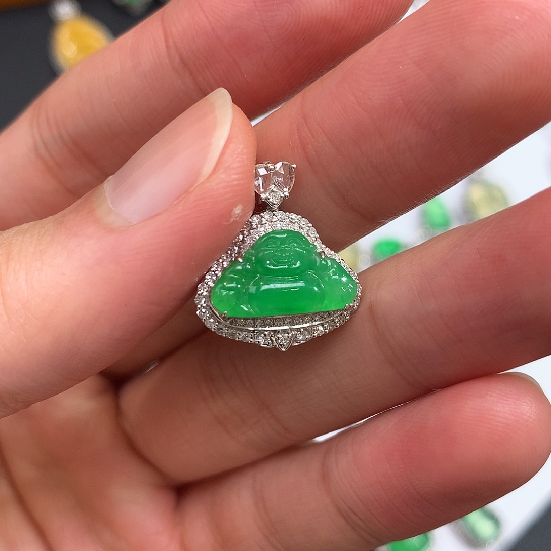 翡翠吊坠(不含链)18K金镶嵌