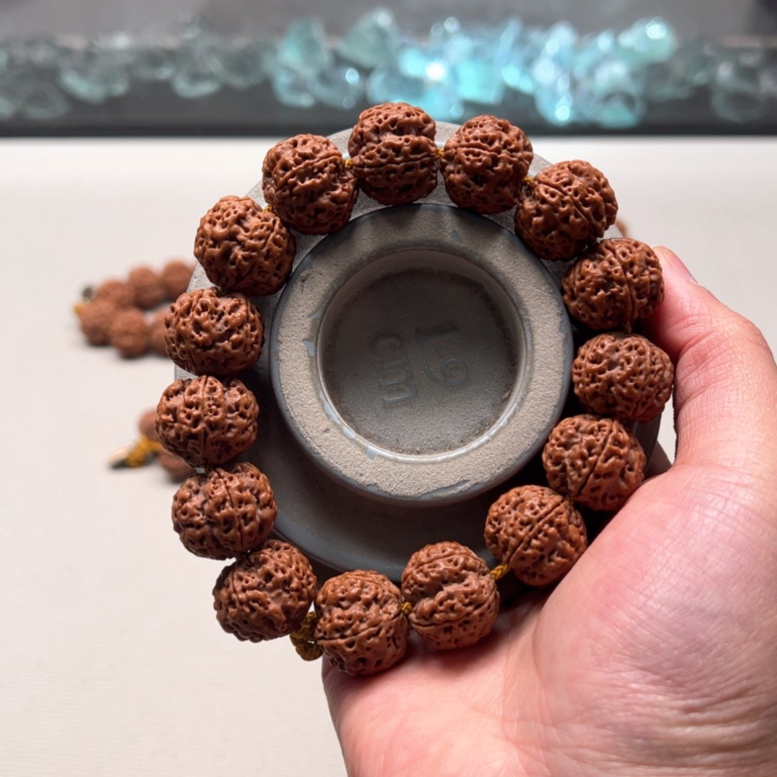 金刚菩提手串粱梅花20