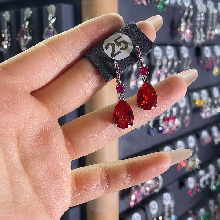 红宝石耳饰银S925镶嵌25