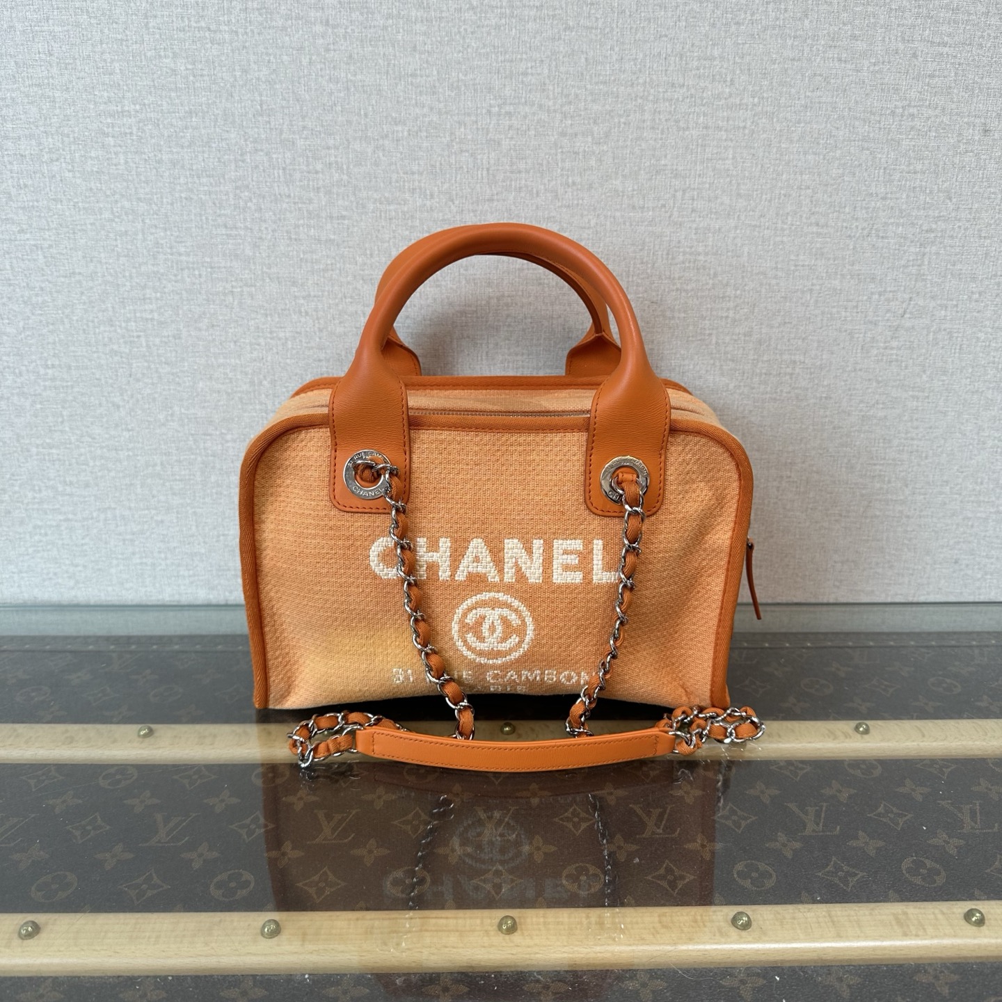 95新 Chanel/香奈儿 橙色银扣手提单肩保龄球沙滩包 81736