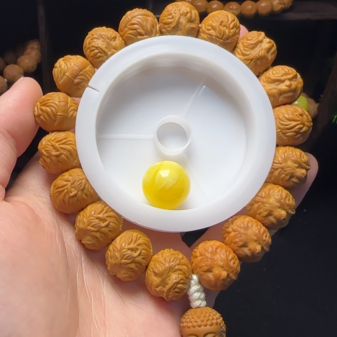 撒***！吊坠猴头核桃猴头