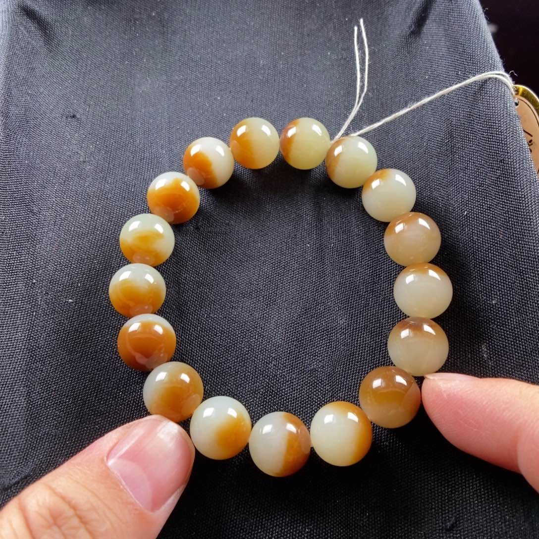 和田玉（糖玉）未镶嵌手链