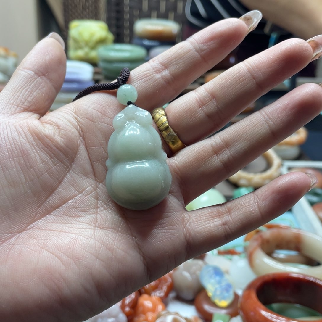 石英质玉手镯合金