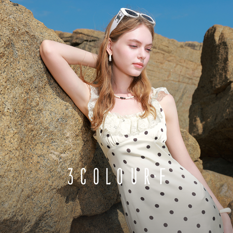 0915三彩独醒2025夏季新款波点连衣裙蕾丝拼接A字裙无袖长裙dbc