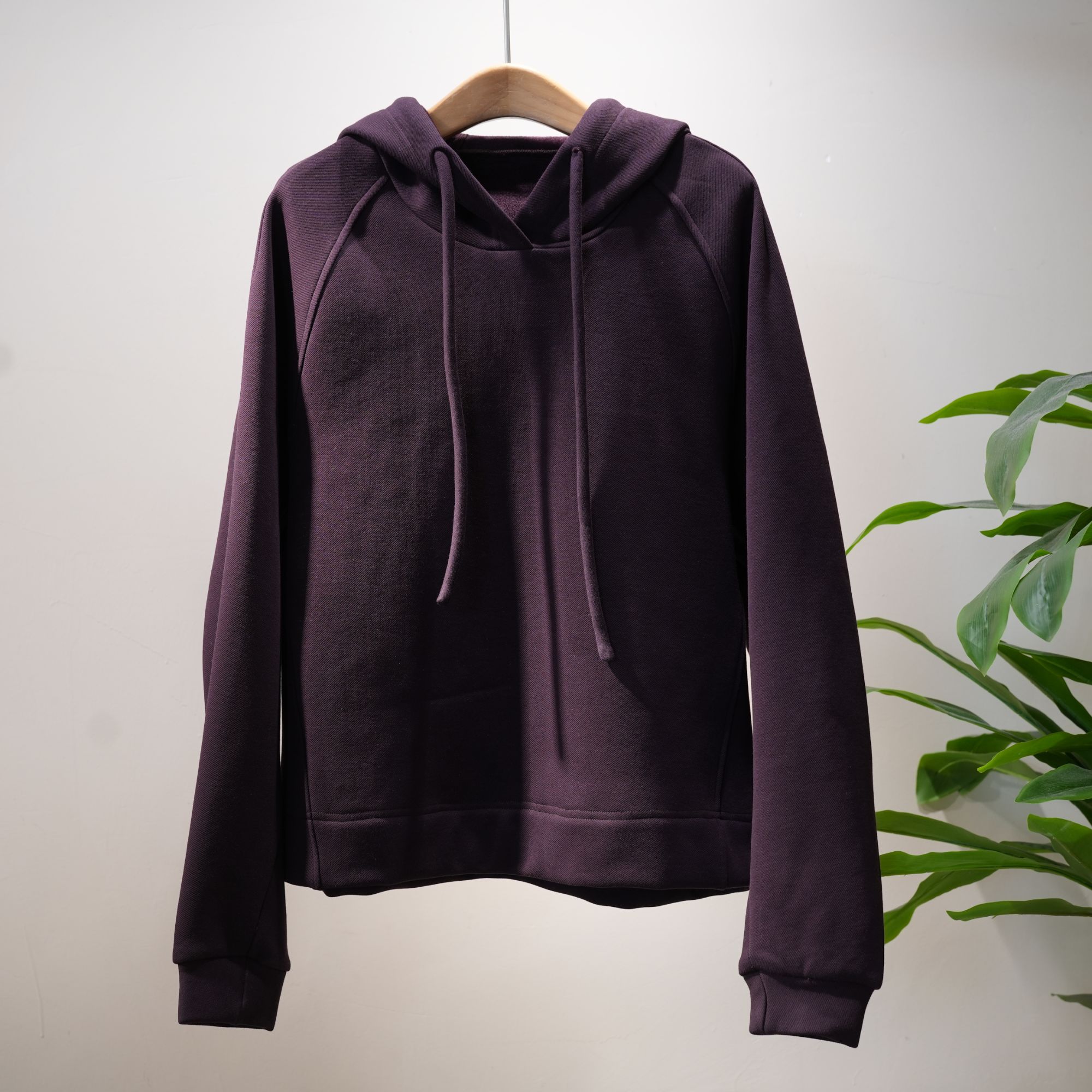 一席之地2025冬季新款加绒加厚连帽套头宽松休闲气质百搭卫衣