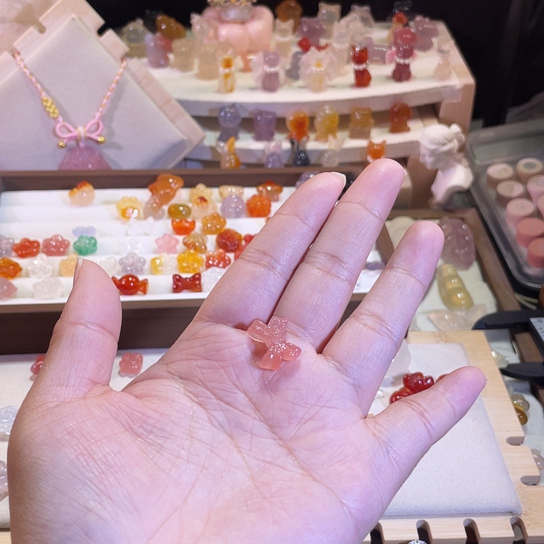 猫***.玛瑙/玉髓未镶嵌颈饰