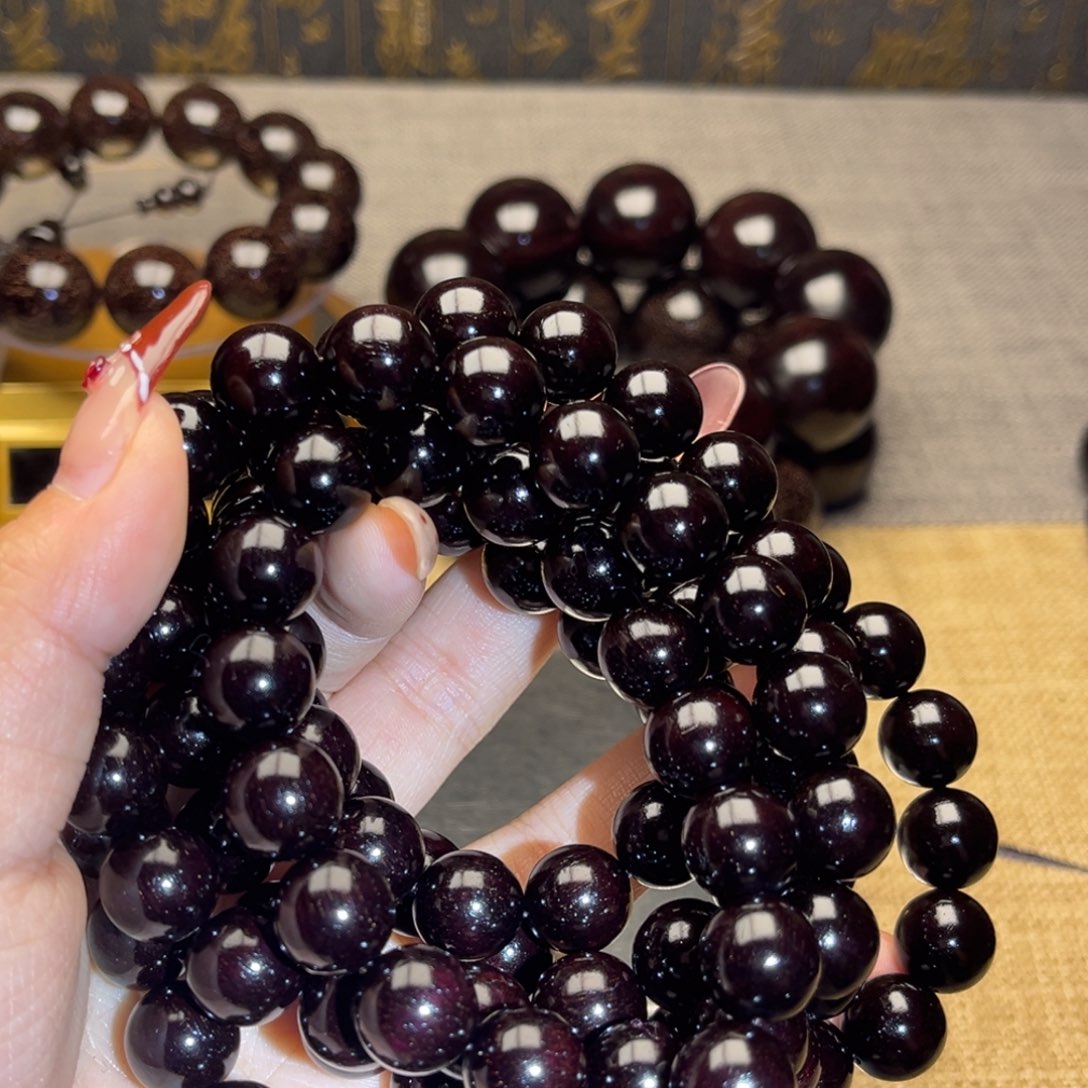 檀香紫檀（小叶紫檀）1.2 108