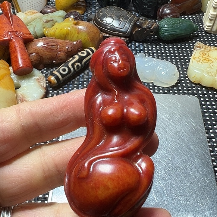 蛇纹石玉合金珠宝奇石