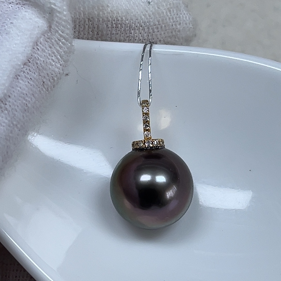 18K金镶嵌海水珍珠吊坠(不含链)11.5mm