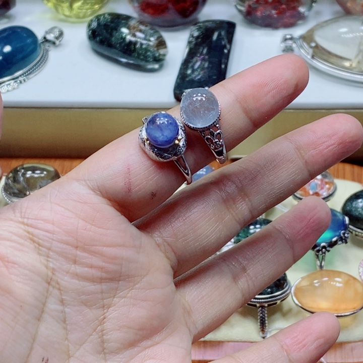 水晶颈饰未镶嵌兜****妈水晶