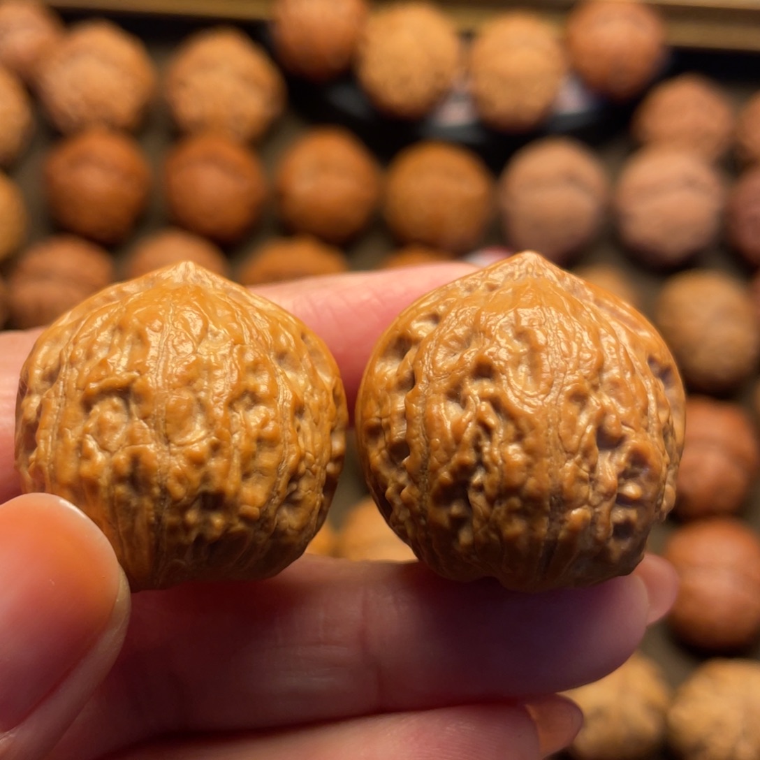 Y***。文玩核桃吊坠zzzzzz