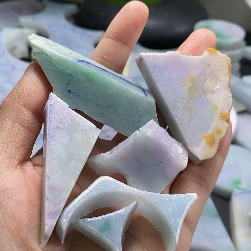 【闪购商品】翡翠配石缅甸翡翠