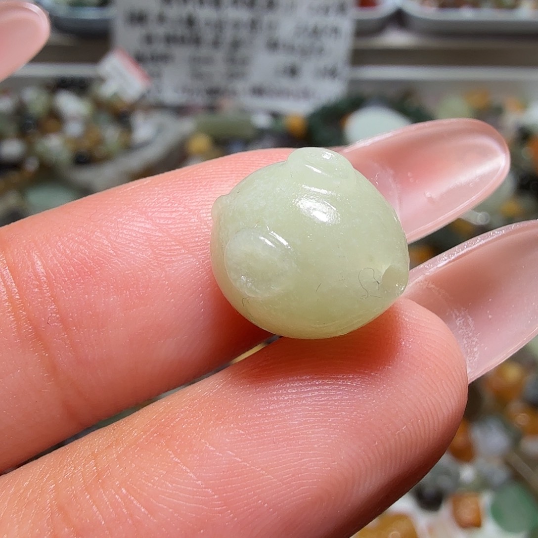 和田玉未镶嵌珠宝奇石