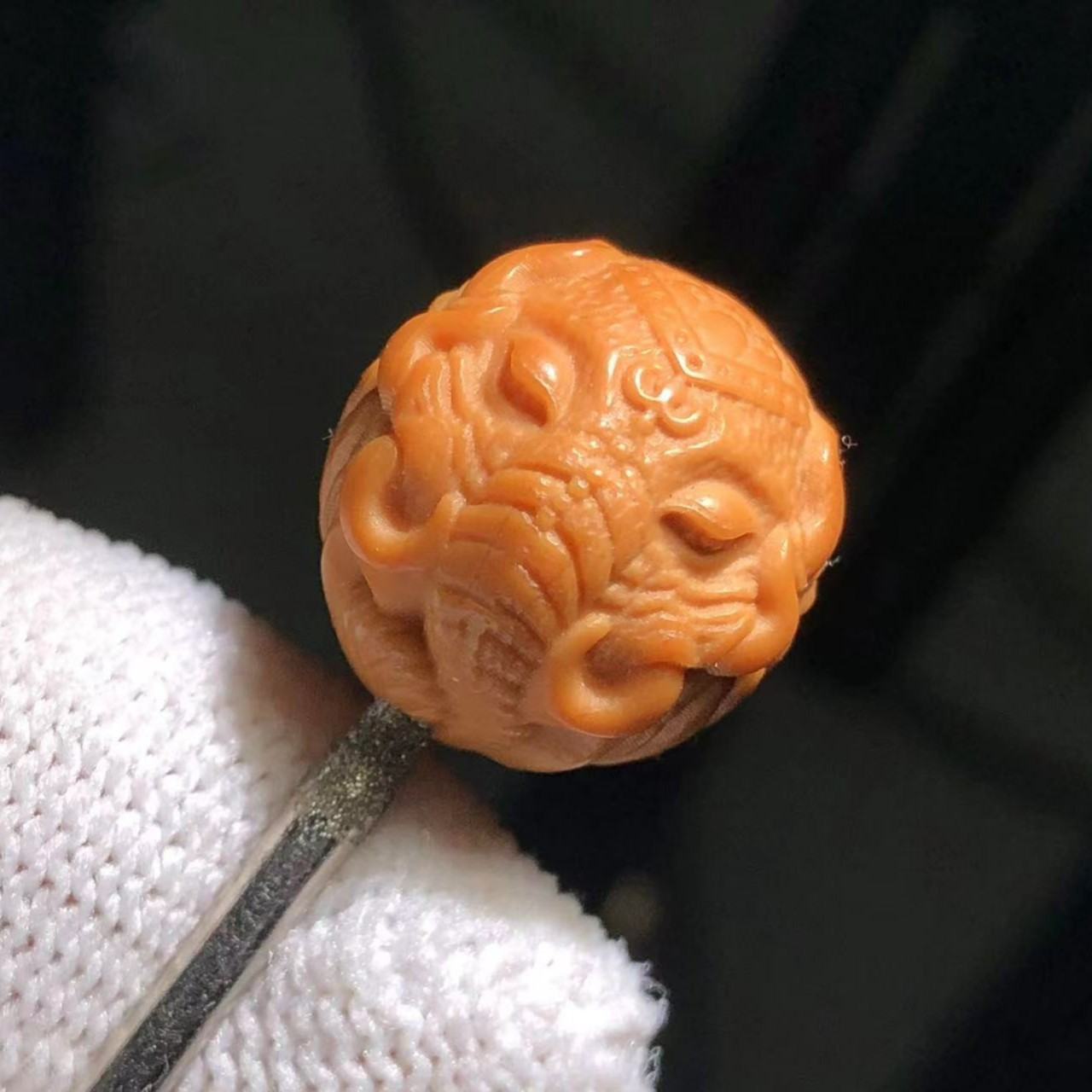 猴头（手工）雕刻凤羽料象神15mm左右文玩好物