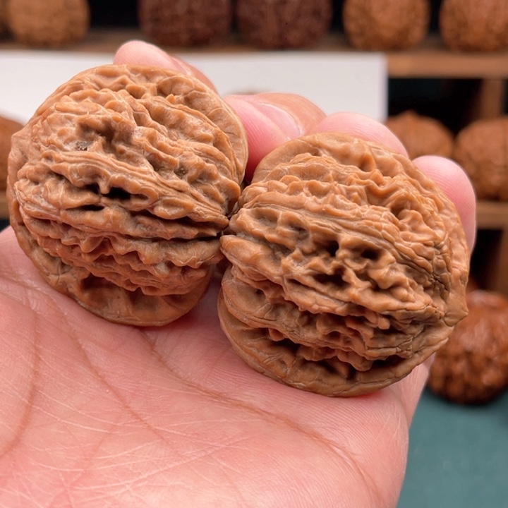 文玩核桃把件文玩核桃平谷四座楼