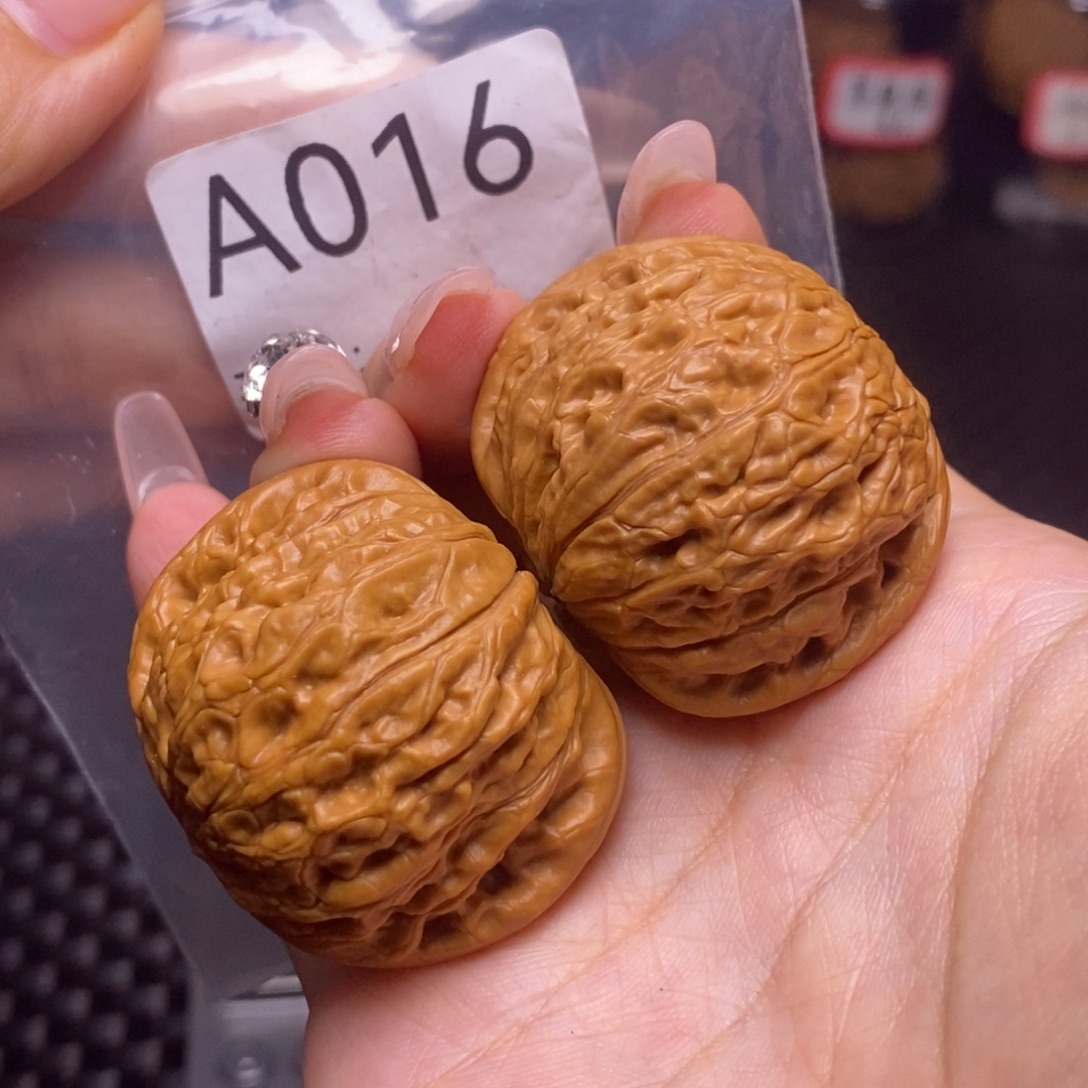 吊坠文玩核桃铁锤40