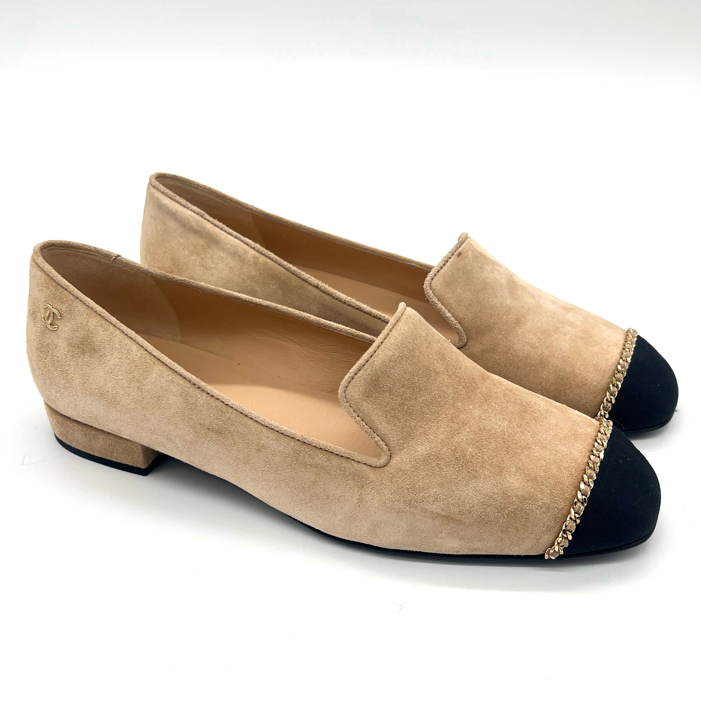 未使用 Chanel/香奈儿 全新香奈儿女鞋 棕色麂皮双C乐福鞋 37.5码