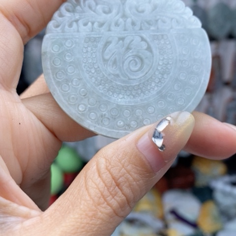 翡翠颈饰未镶嵌翡翠