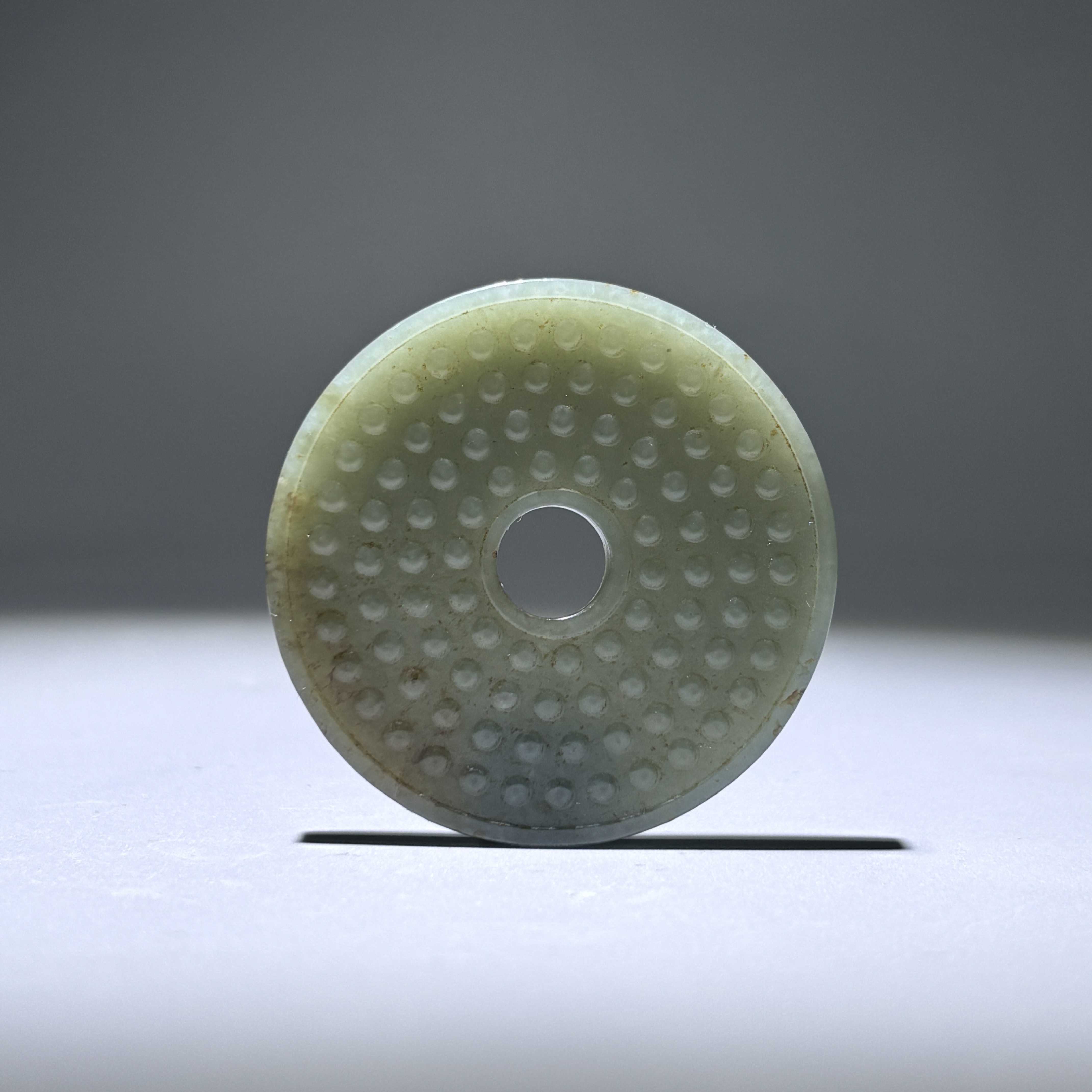 清-古玉双面满雕乳钉纹玉璧2503070044