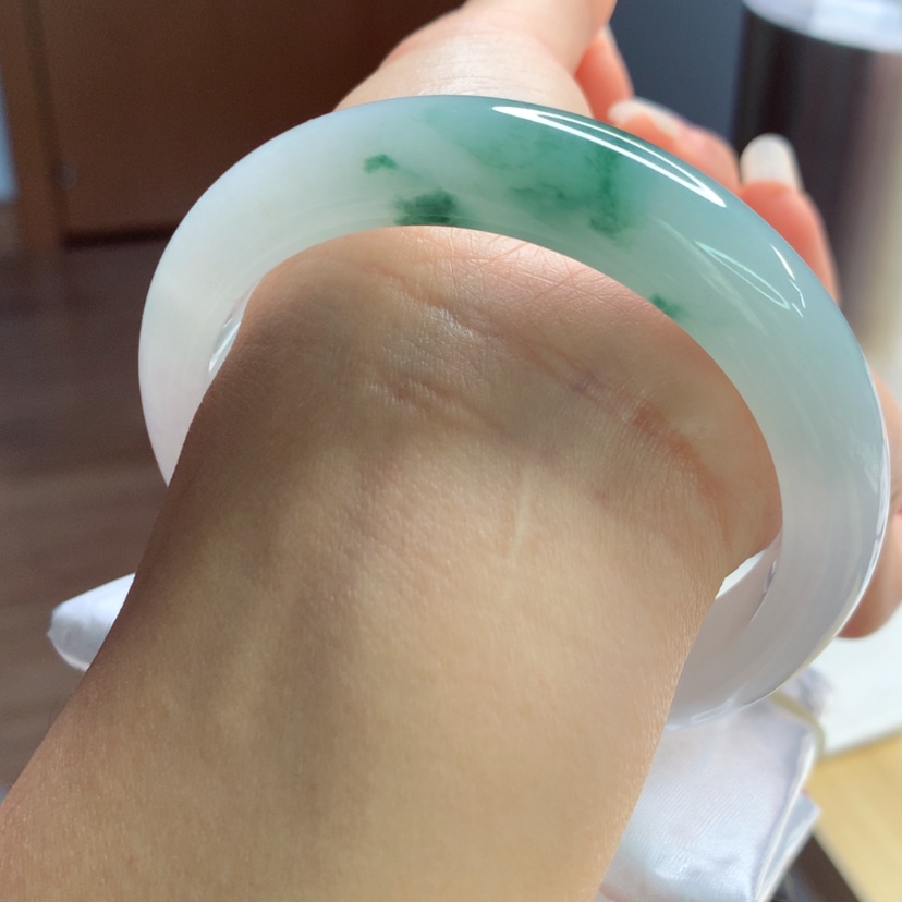 【闪购商品】翡翠手镯未镶嵌天然翡翠手镯