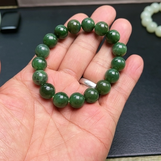 和田玉（碧玉）手串未镶嵌