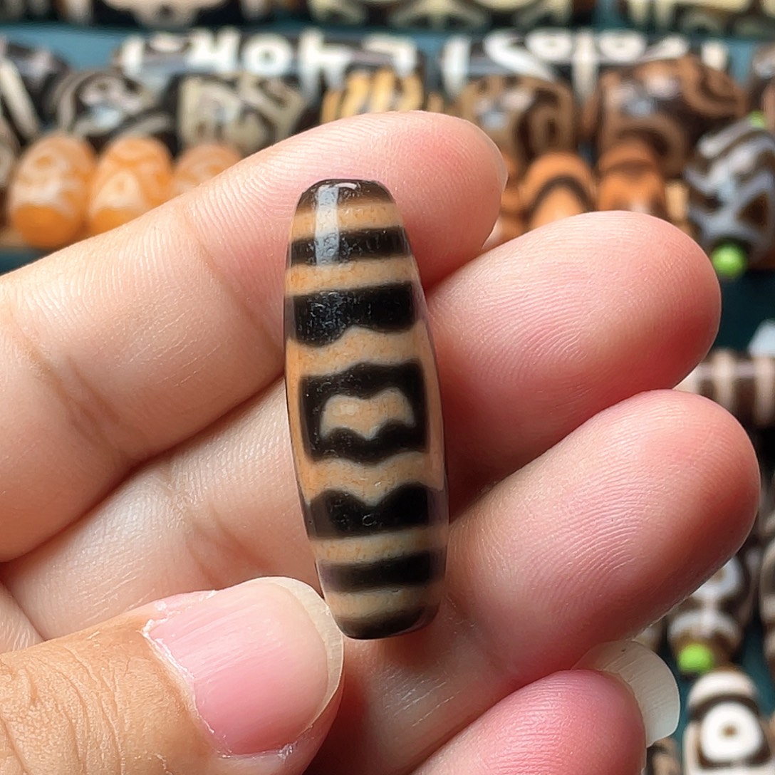 玛瑙/玉髓未镶嵌颈饰朱砂大鹏鸟