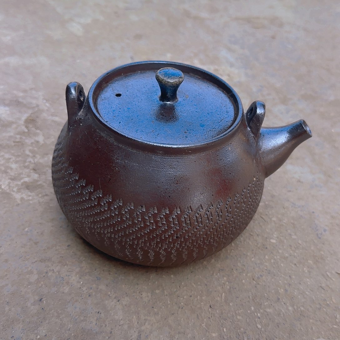 松****砖龙窑柴烧提梁壶有人工痕迹