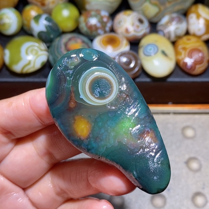 未镶嵌玛瑙/玉髓珠宝半成品204