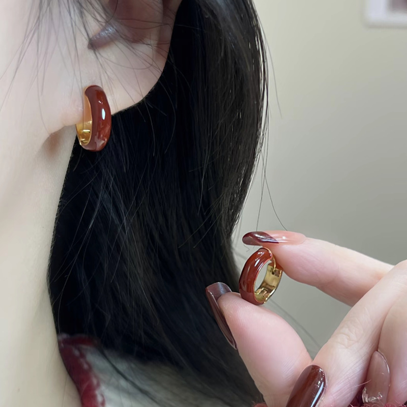 铜合金仿珍珠耳饰 QIAN YI S925银针 秋冬耳环轻奢法式简约耳钉