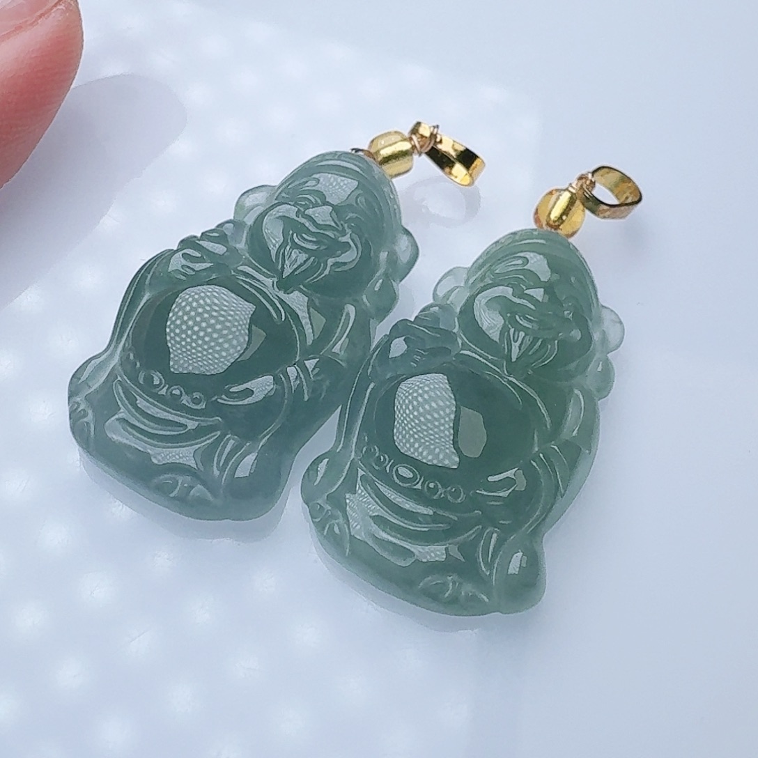 翡翠未镶嵌颈饰天然的A货翡翠多样性发其一 