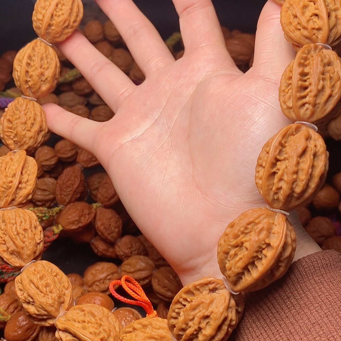 【闪购商品】文玩核桃吊坠虎头粗筋26