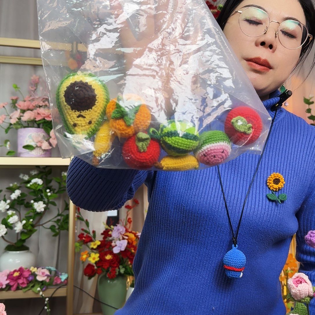 手工钩织设计水果