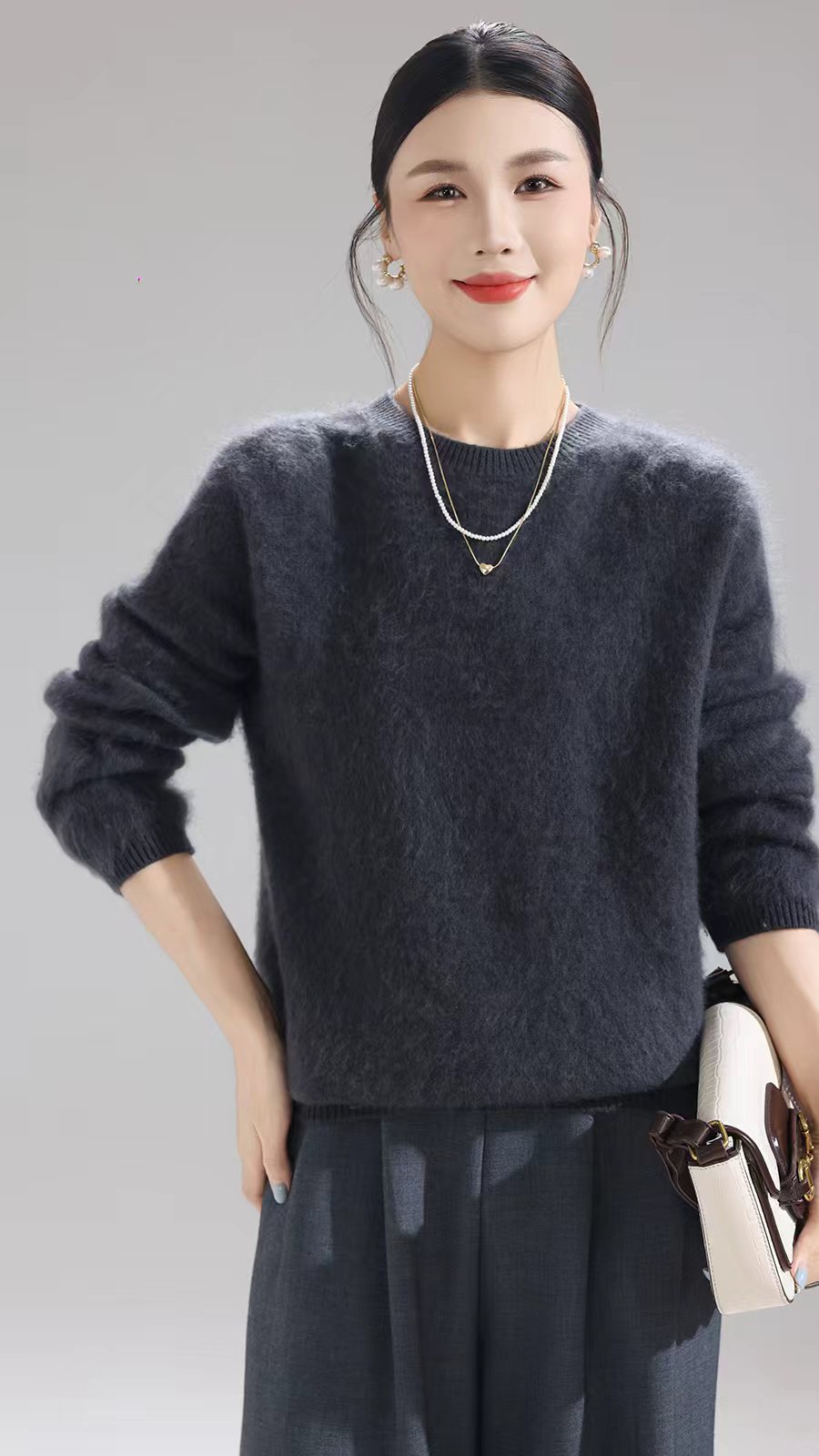 宽松针织打底衫女2025新款洋气女装上衣秋冬毛衣