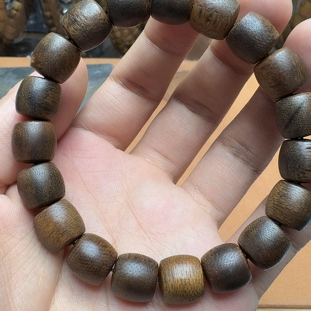 沉香沉香碎屑海南莺歌绿103